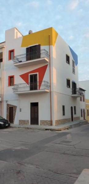 Отель RgB_Apartments, Lampedusa e Linosa